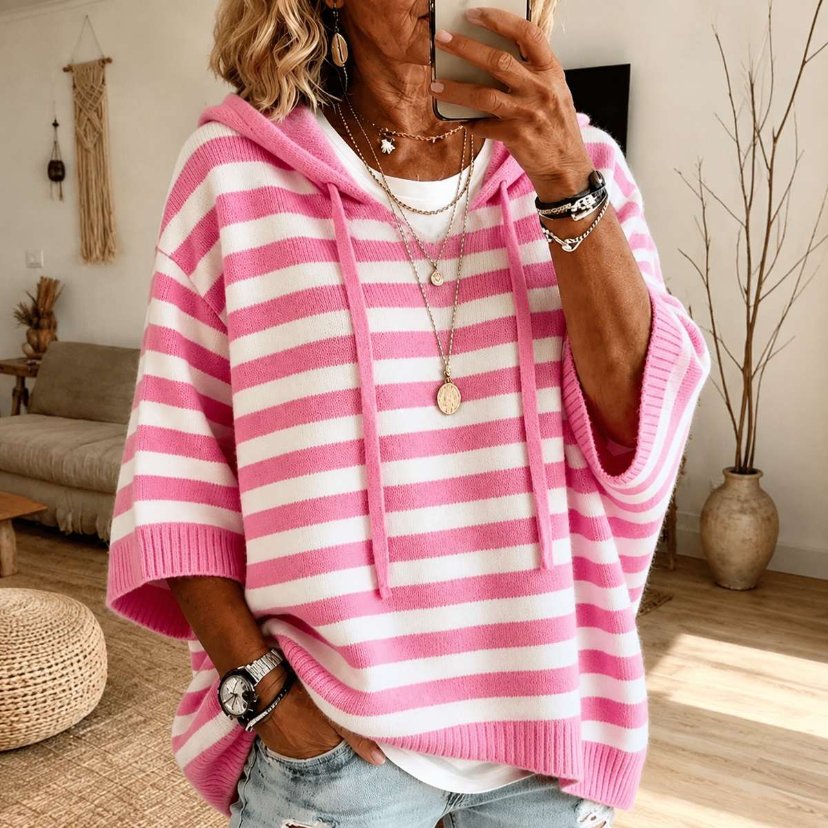 Emiliana | Pull poncho rayé à capuche, rose