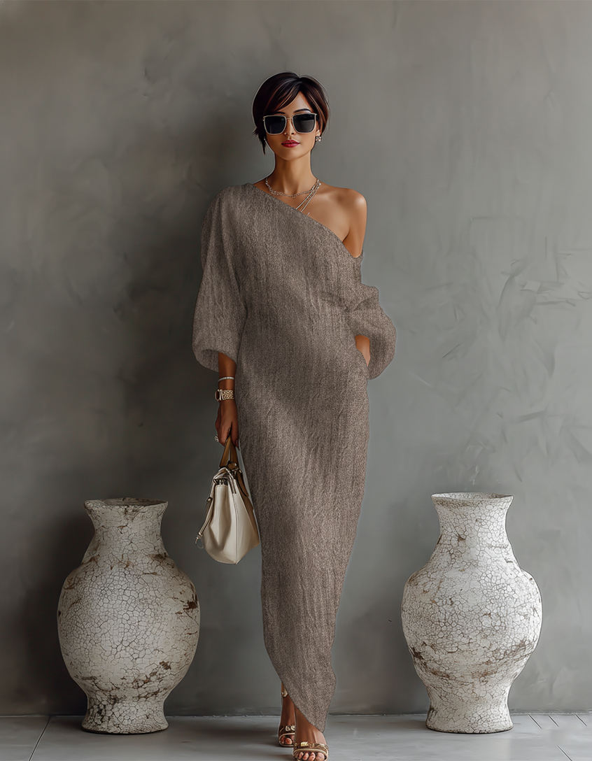 Robe longue fluide en coton et lin, blanc ivoire, à épaule dénudée