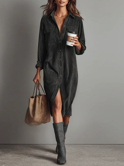 Fiorella | Robe midi ample en velours côtelé à poches poitrine