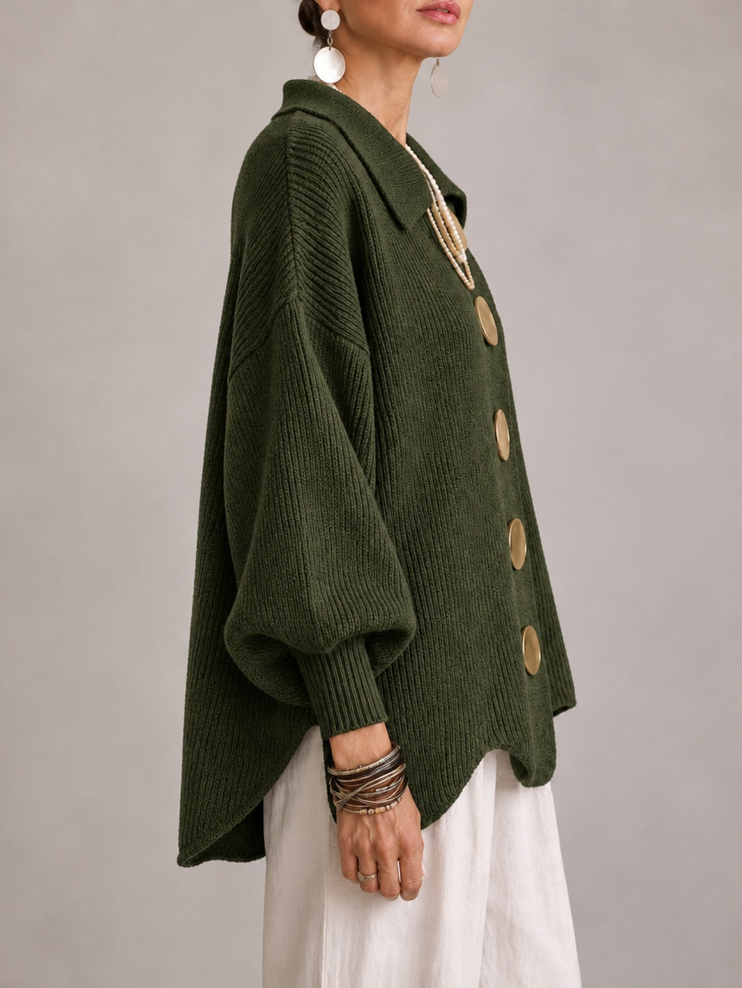 Elvira | Cardigan oversize côtelé à bord festonné, vert olive