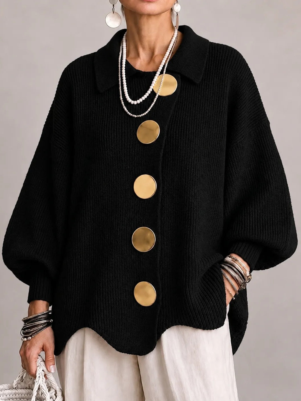 Maddalena | Cardigan oversize côtelé à bords festonnés, noir