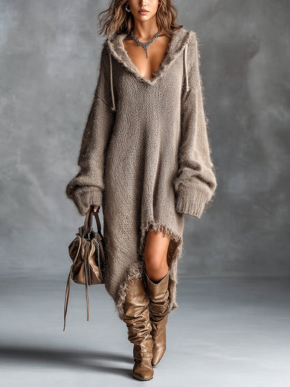 Bruna | Robe midi oversize en maille douce à capuche