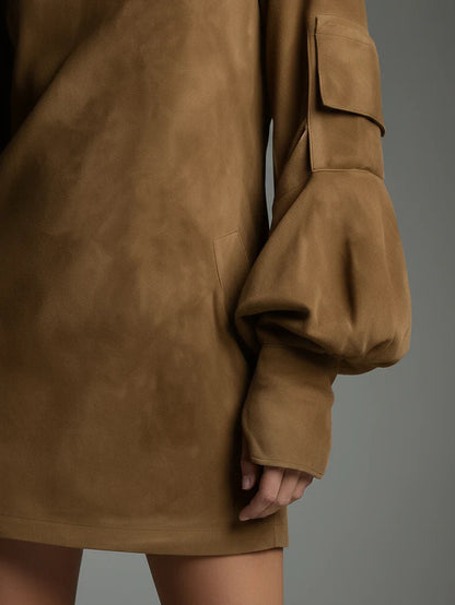 Bibiane | Mini-robe oversize en suédine à col montant
