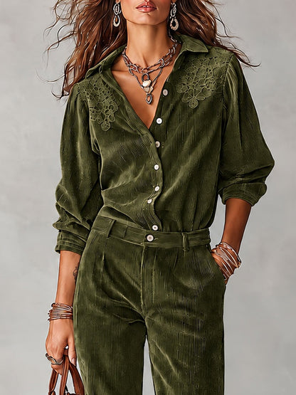 Savina | Ensemble chemise et pantalon en velours côtelé avec dentelle, vert olive
