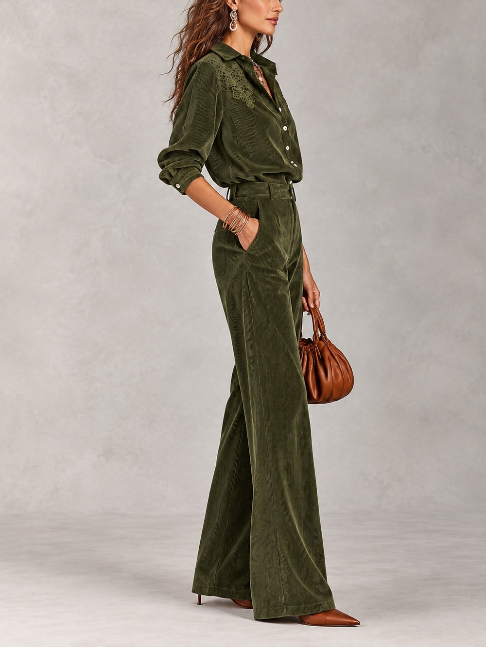 Savina | Ensemble chemise et pantalon en velours côtelé avec dentelle, vert olive
