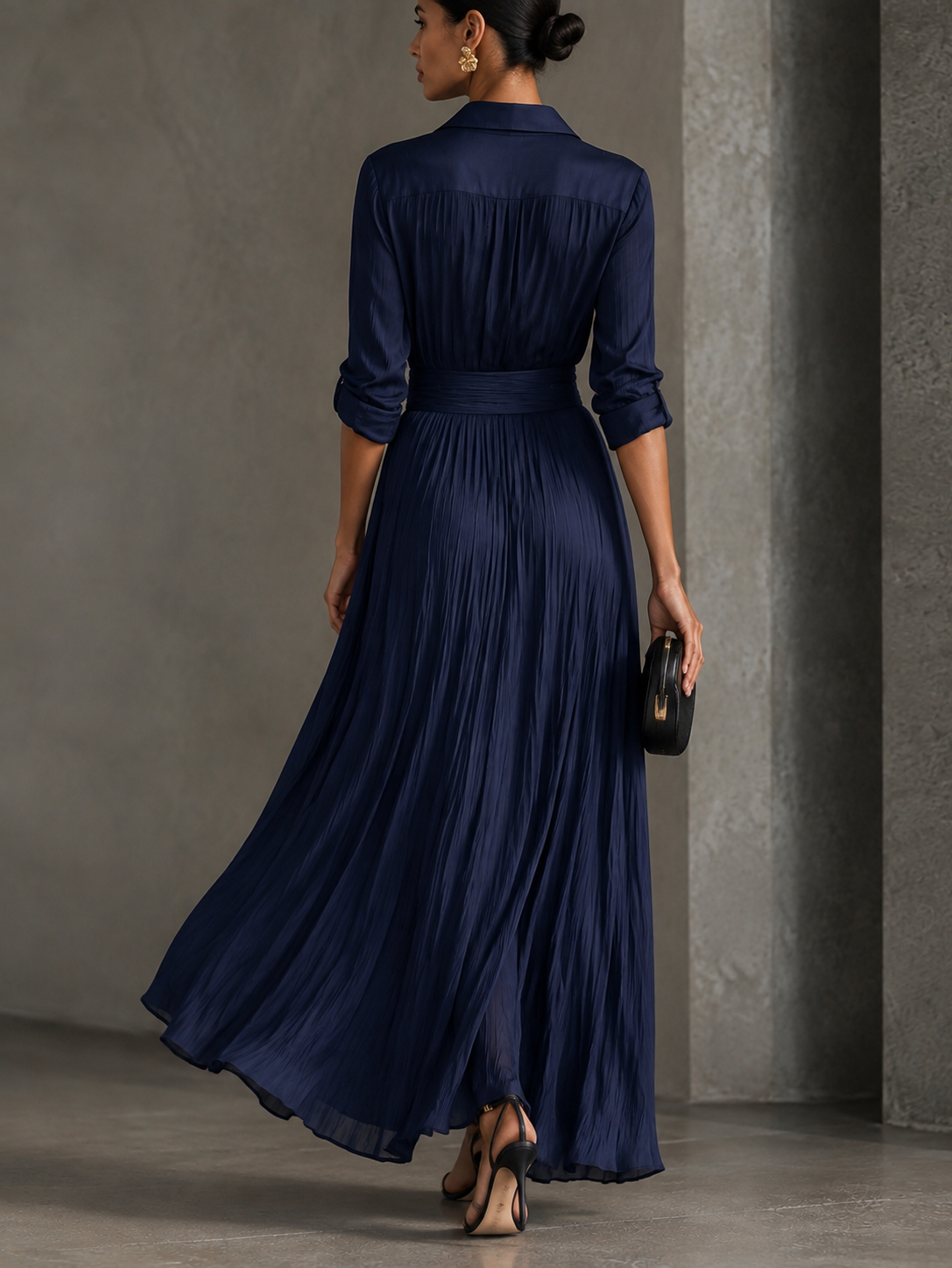 Allegra | Robe chemise maxi nouée à la taille, bleu marine