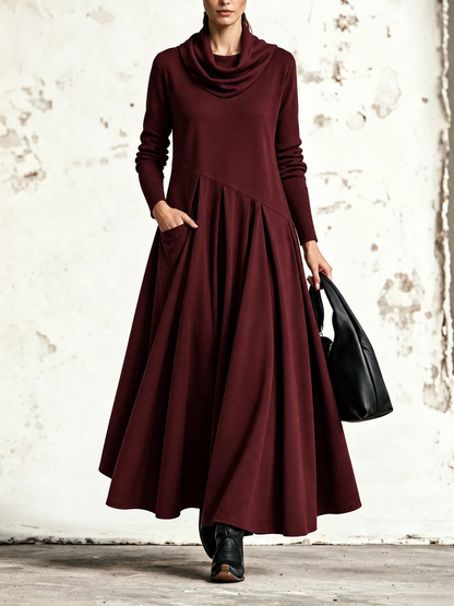 Aurora | Robe maxi à col drapé et larges plis