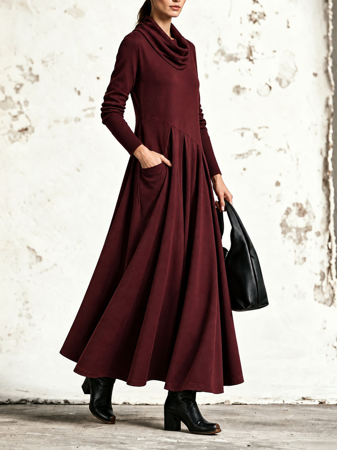 Aurora | Robe maxi à col drapé et larges plis