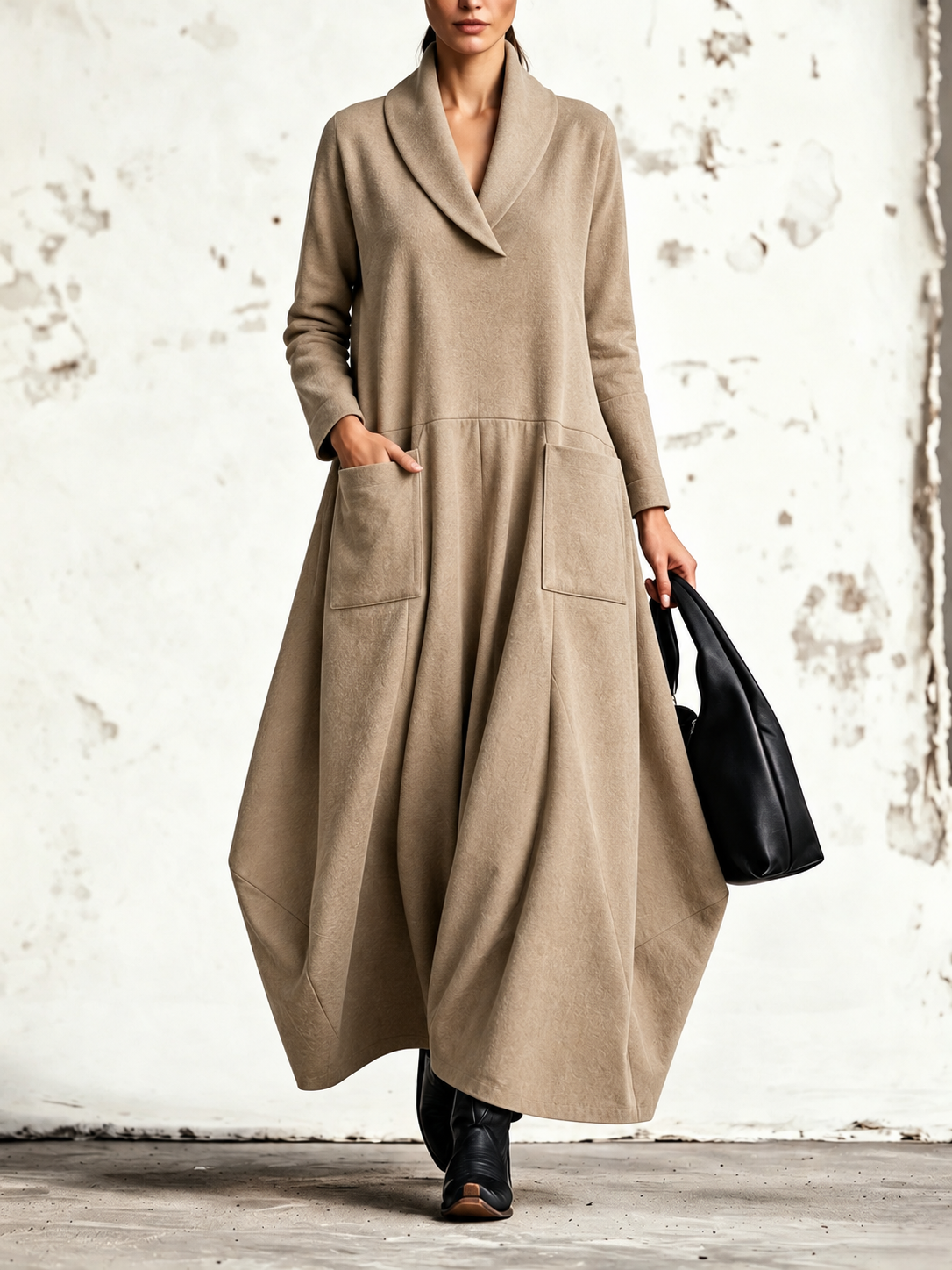 Alba | Robe maxi à col châle croisé et poches plaquées