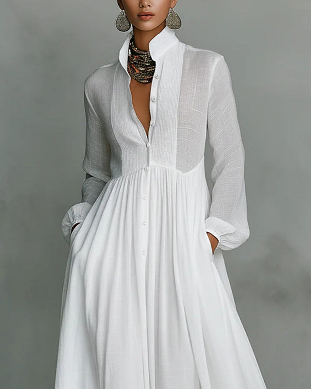 Leonora | Robe longue épurée à col mao, blanche