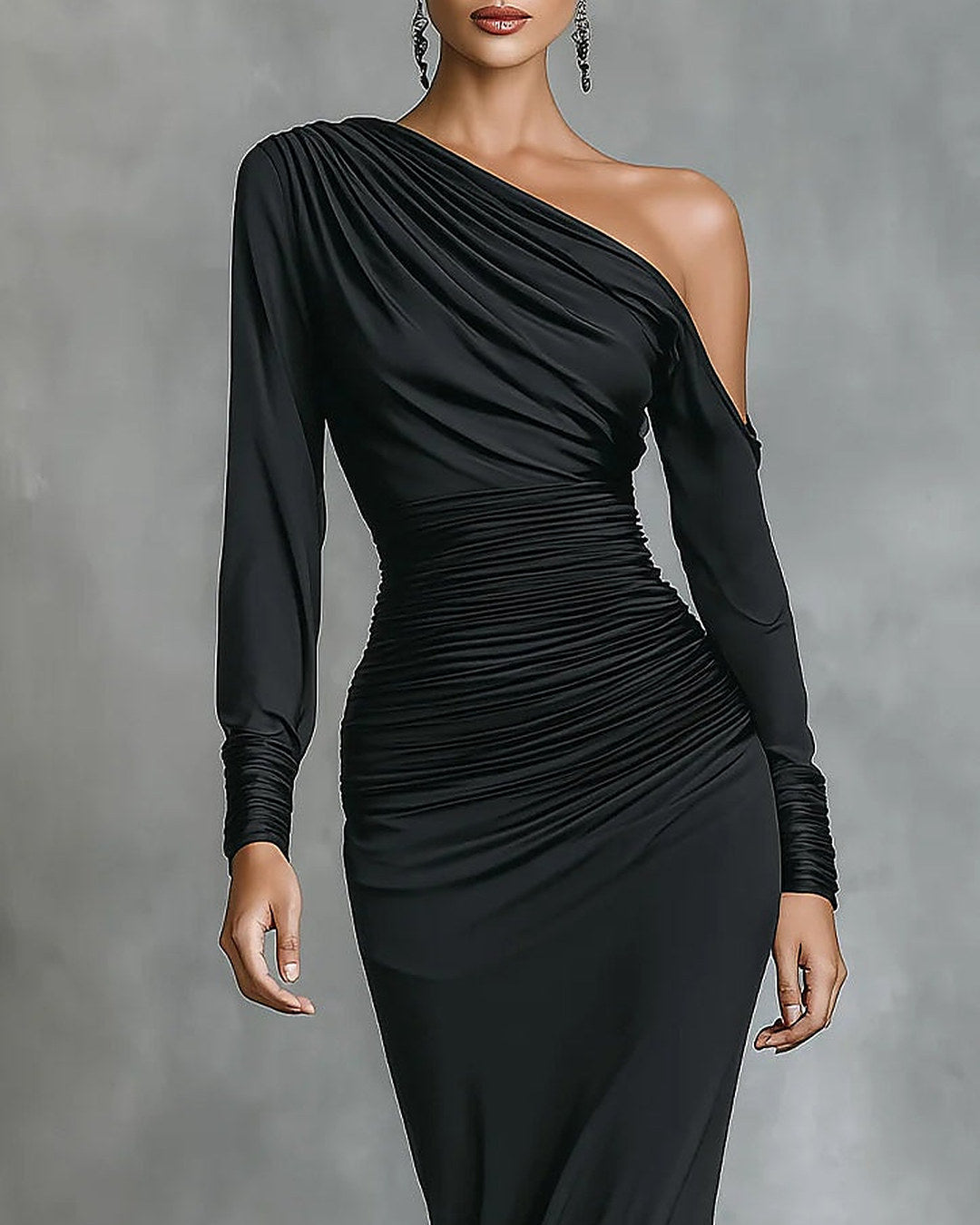 Celina | Robe longue asymétrique drapée, noire