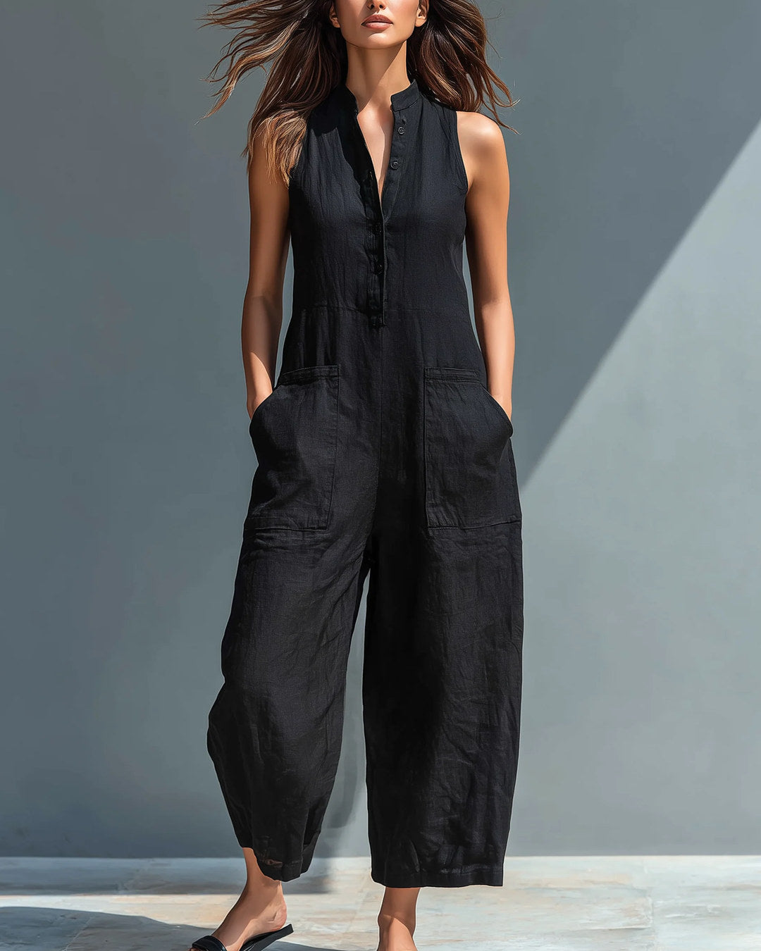 Carlotta | Combinaison minimaliste sans manches, noire