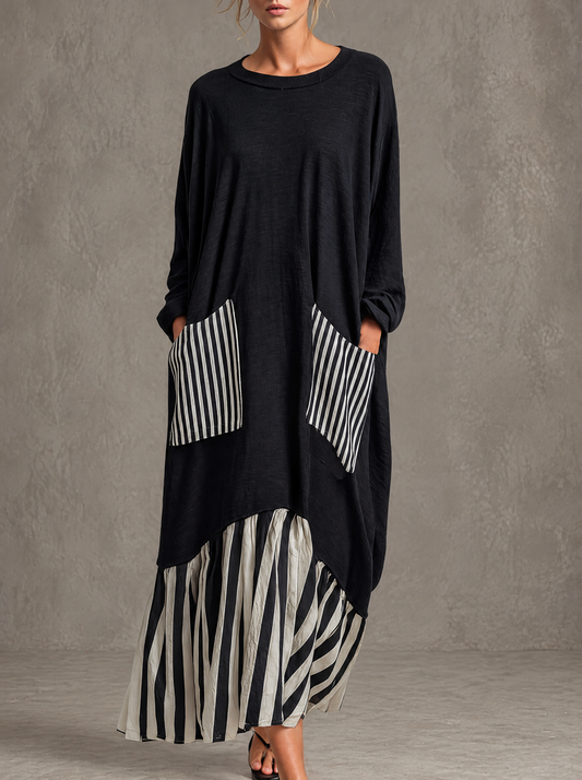 Stefania | Robe longue oversize noire à rayures patchwork