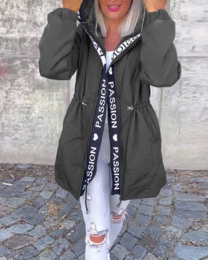 Camila | Parka midi à capuche et cordon de serrage