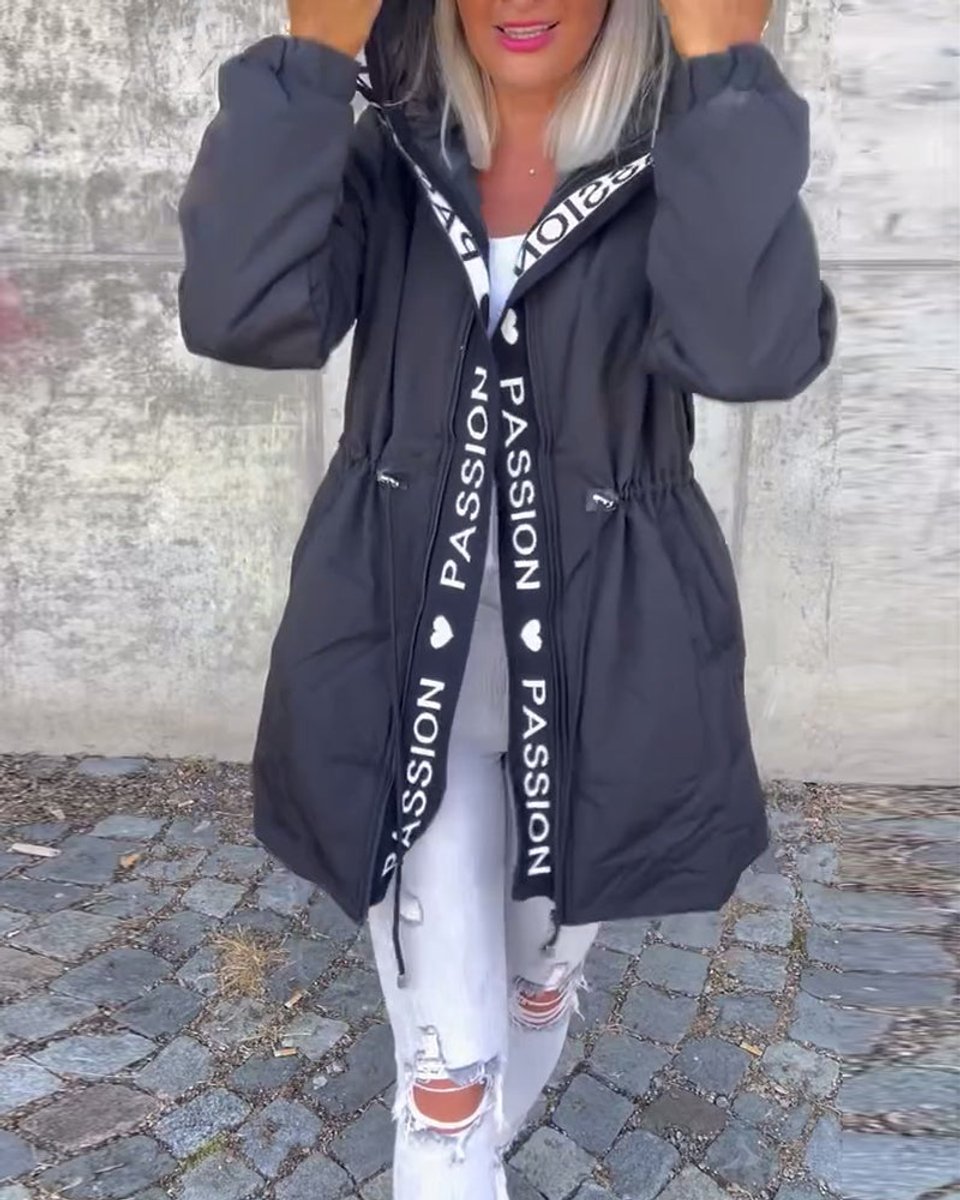 Camila | Parka midi à capuche et cordon de serrage