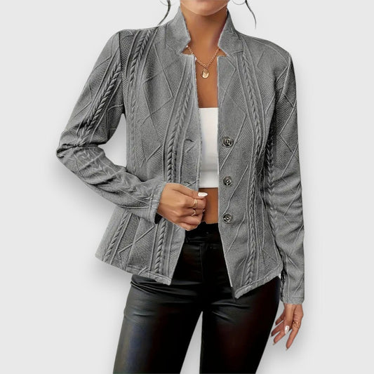 Loretta | Cardigan boutonné à maille travaillée